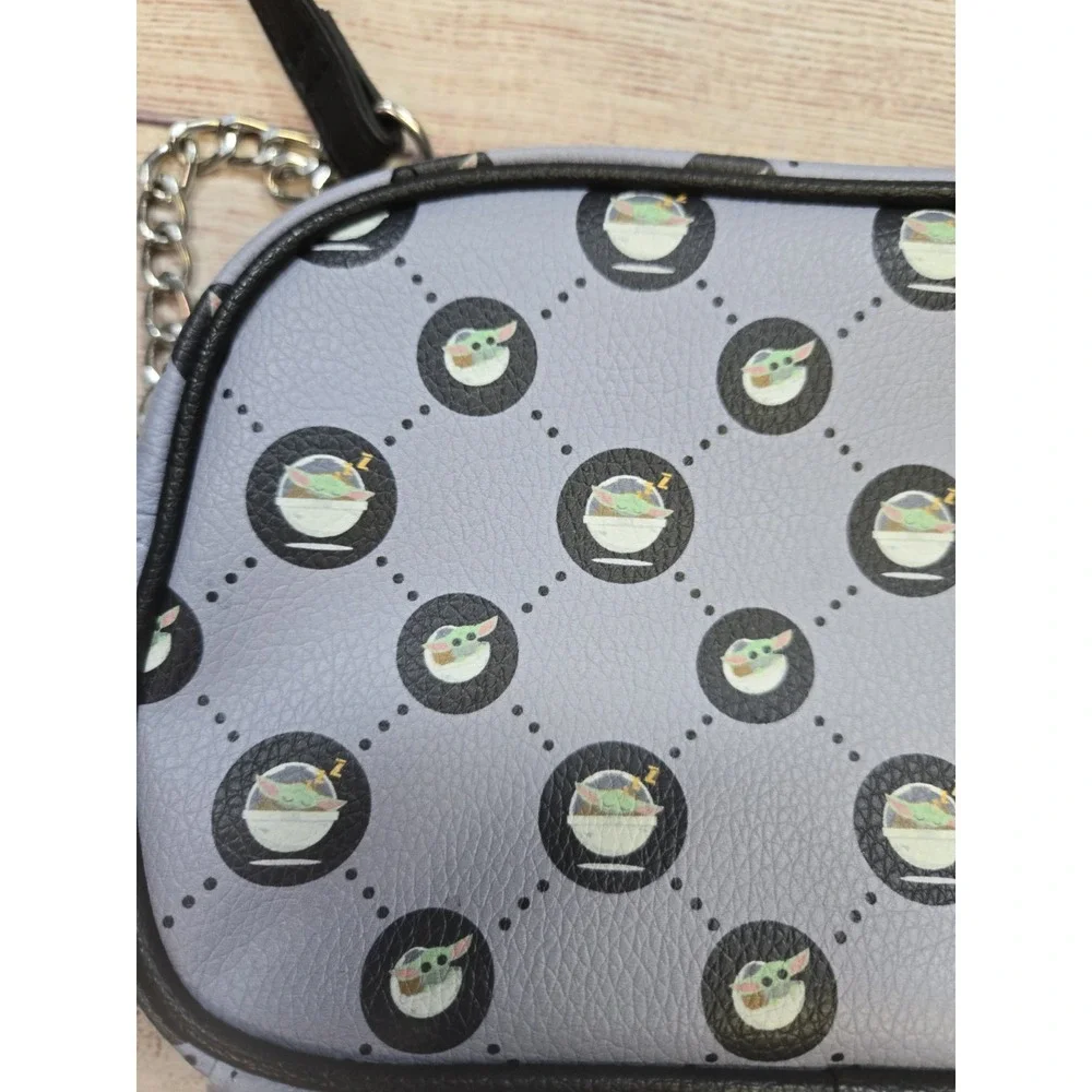 Star Wars Grogu All over print small Purse Zipper Gray Baby Yoda - Picture 2 of 10